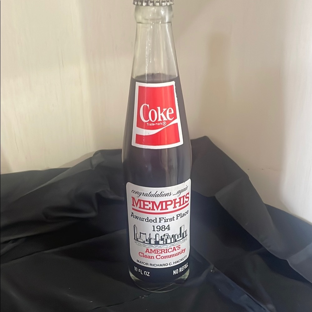 Coca-Cola Memphis Commemorative Glass Bottle 1984 unopened